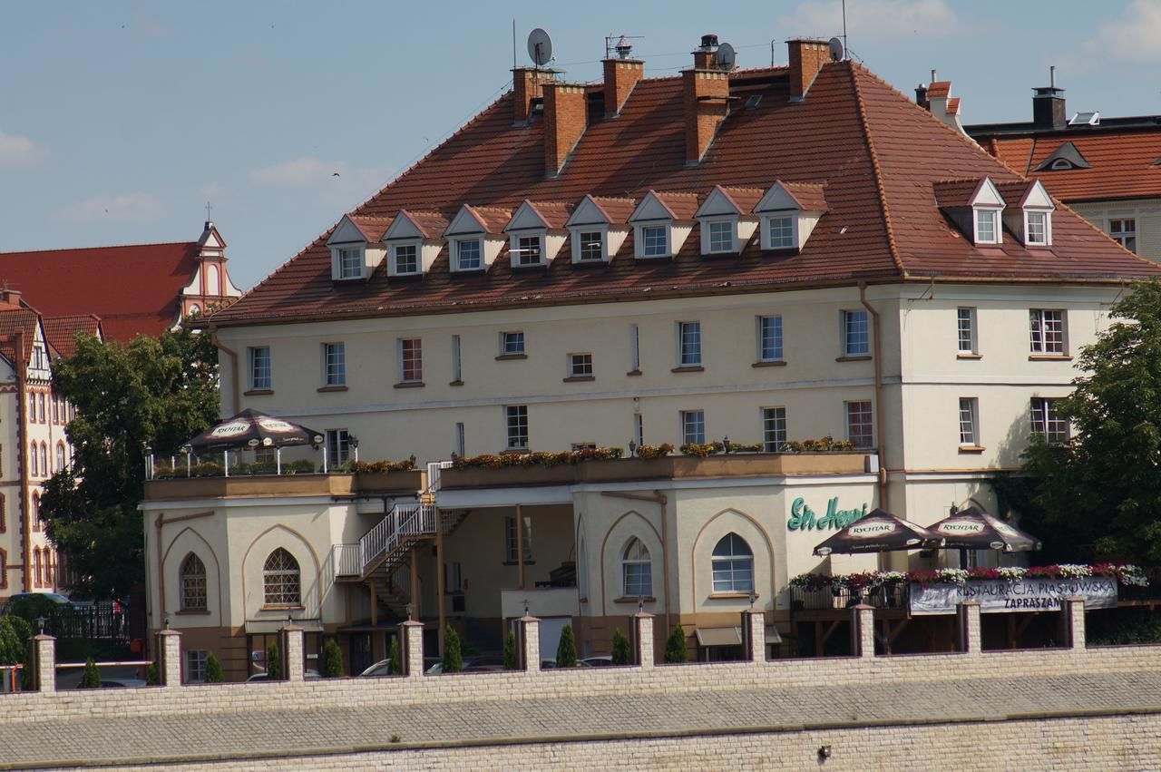 Отель Hotel Piast Ополе-19